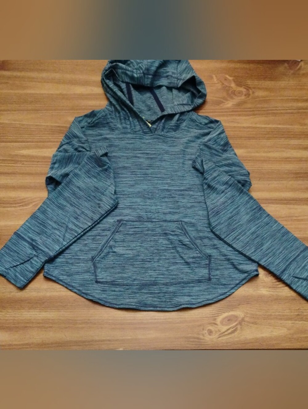 NWT All In Motion Kids Soft Stretch Hoodie – Size L (10/12)